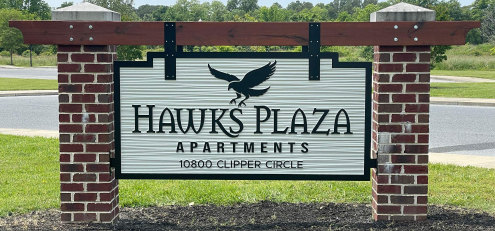 PYLON AND MONUMENT SIGNS